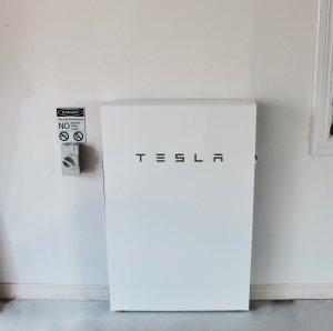 Tesla Powerwall 2 install Gold Coast